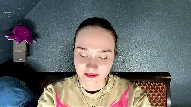 CarmelaLiebherr – Naživo XXX chat