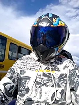 Вебкам-шоу old_soul_and_young_spirit