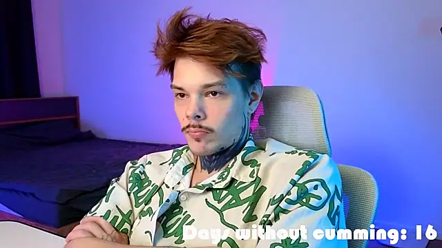 DENIS_HERE élő XXX-chatje