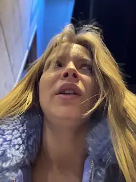 AnastasiaAniess Chat XXX in diretta