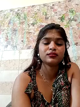 Twinkle-girl Chat XXX in diretta