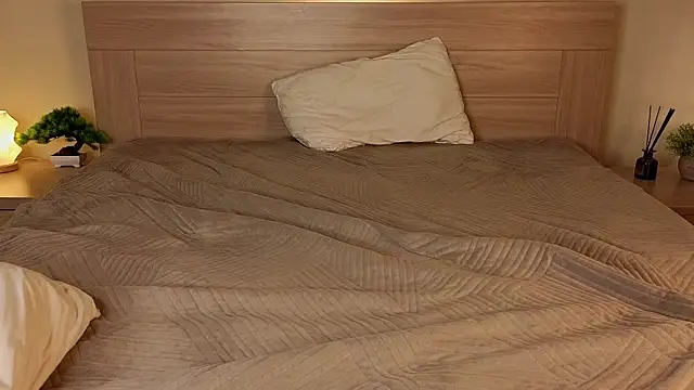 แชท XXX สดของ alorenna