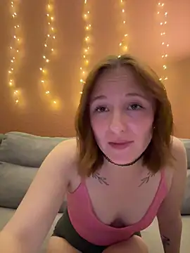 AlinaFoxyy Webcam-Show