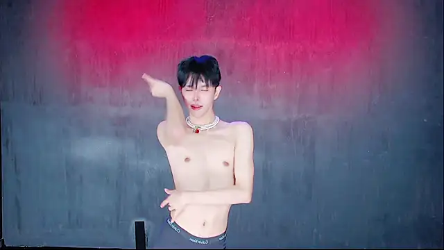 Queen-Vibe 在線直播表演