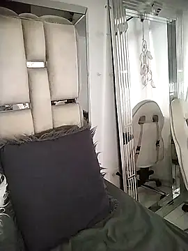 Chat XXX Live chelaqueen_