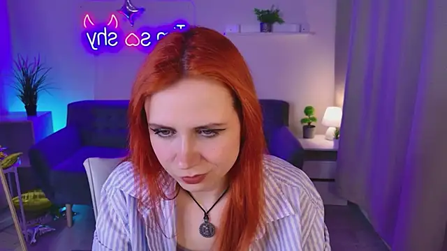 _Ava_Sky_ Chat XXX in diretta