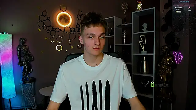 john_lik Live XXX-chat