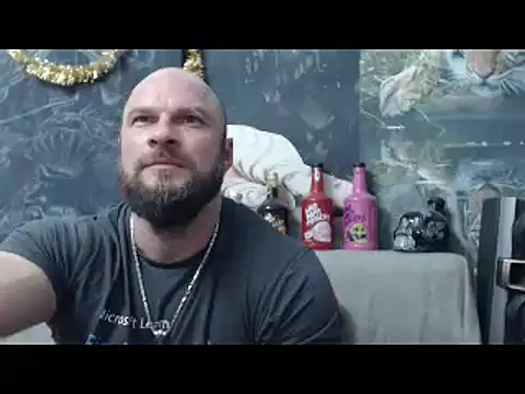 viking_30: διαδικτυακό σόου στην κάμερα