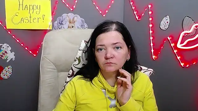 LauraFinn's Webcam Show