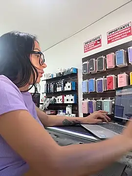 pregnant_sofii18 Pertunjukan Webcam