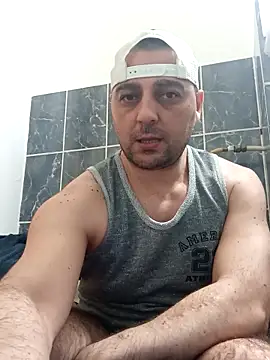 Mirkoxxx@xh: онлайн-секс-чат