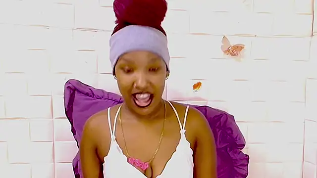 دردشة EroticSexyPrada الجنسية المباشرة