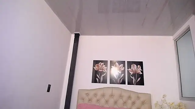 Czat XXX na żywo – pinky_f00x