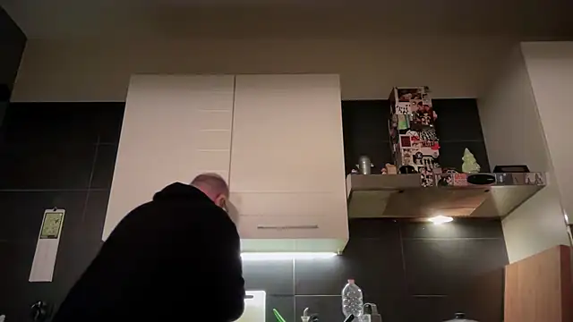 theitalianbear Adlı Modelin Web Kamerası Şovu