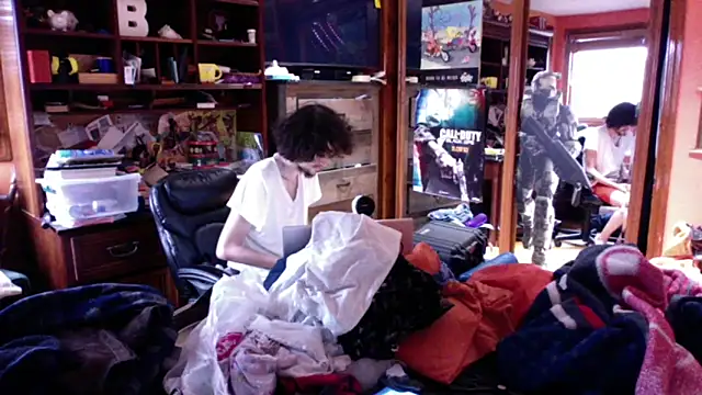 Teddy4420 live XXX chat