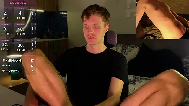 Leonnextdoor Webcam Show