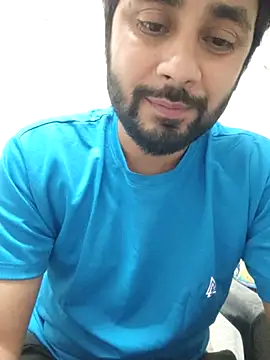 Chat XXX en directo de Cute_Lucky