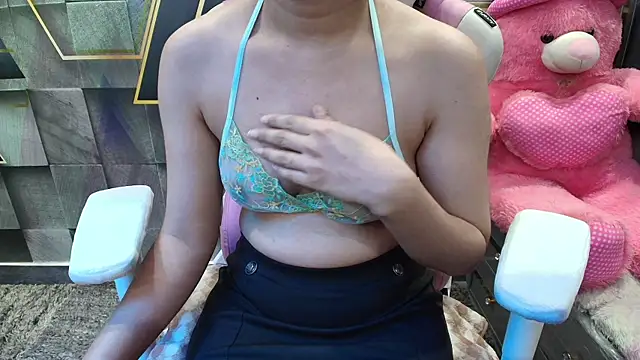 NymphoIsLive Live XXX Chat