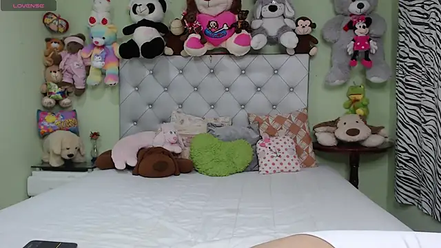 Dayana_Smithh Adlı Modelin Canlı XXX Sohbeti