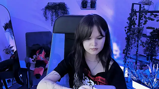 دردشة Elainebeness الجنسية المباشرة