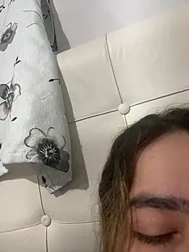 isadora437 – Naživo XXX chat