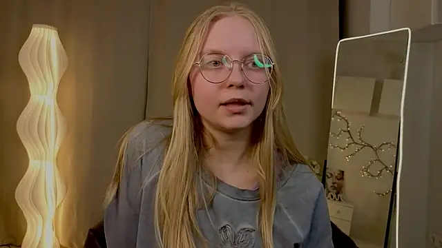 AlicaCohill's Live XXX Chat