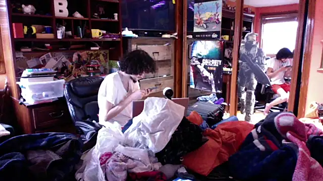 Teddy4420n Live XXX chat