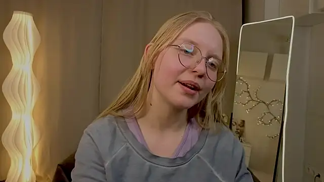 AlicaCohill: онлайн-секс-чат