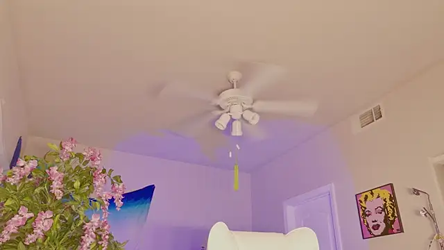 Talulaa's Live XXX Chat