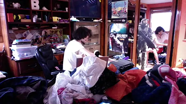 Teddy4420 élő XXX-chatje