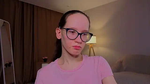 BettyBrowni's Live XXX Chat