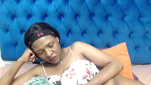 Živý XXX chat SpicyQueenxxxx