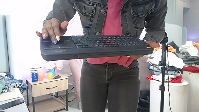 ChantalGarner Live XXX-chat