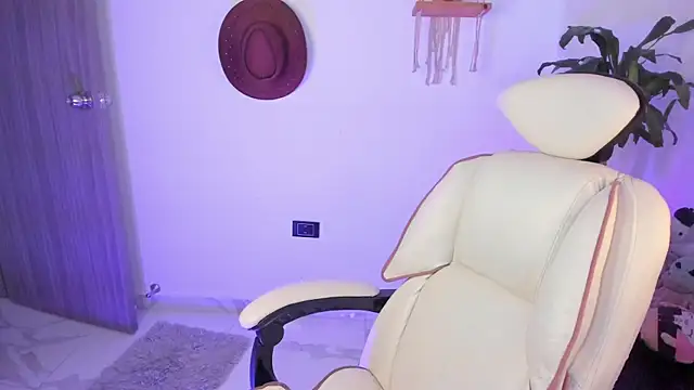 Show modela Jasson___ na web-kameri