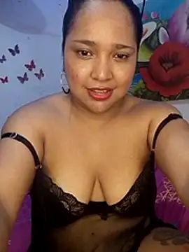 Angelly_ricura Chat XXX in diretta