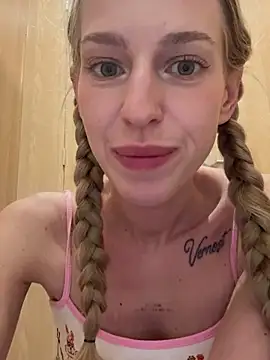 kira_mia live XXX chat