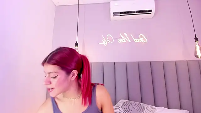 anthonellalux élő XXX-chatje