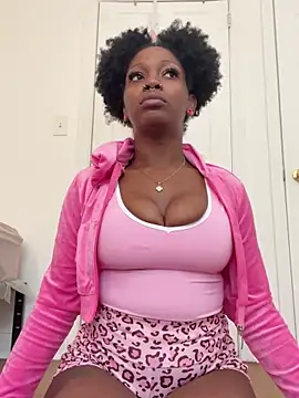 แชท XXX สดของ mochamimi