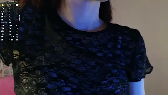 CarmaOlenのライブXXXチャット