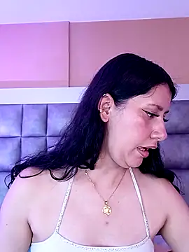 LunaDamasco's Live XXX Chat