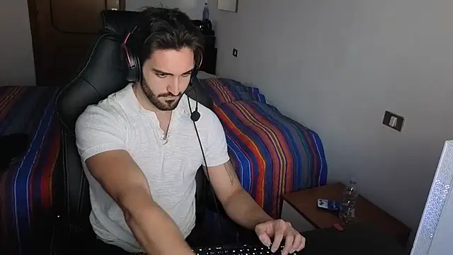 Al3xox02 Webcam show