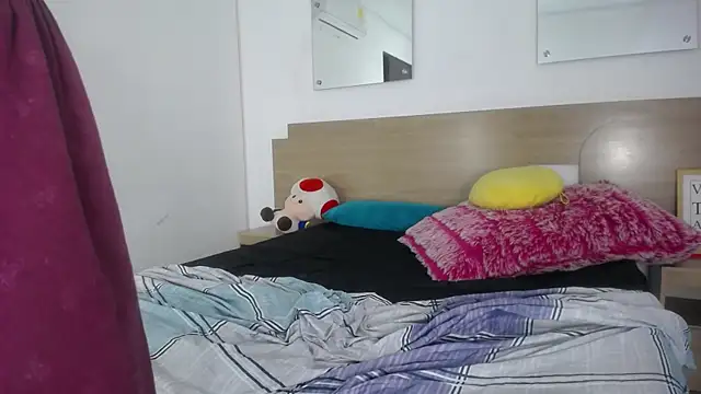 Webkamerová show Ebony_N_Blonde