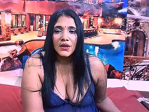 IndianSexyLady20 Adlı Modelin Canlı XXX Sohbeti
