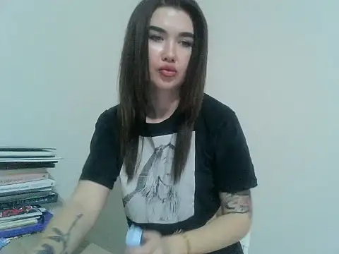 Kirelya Chat XXX in diretta