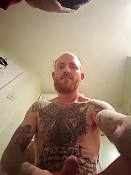 redandjuicy: διαδικτυακό σόου στην κάμερα