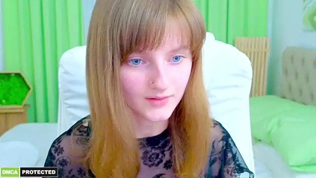 Miss_Alisa_ élő XXX-chatje