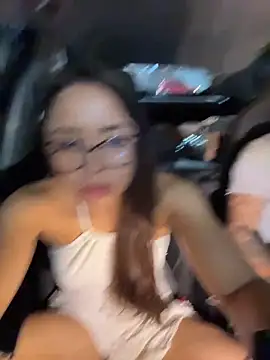 Chat XXX ao vivo de LolaPeeres