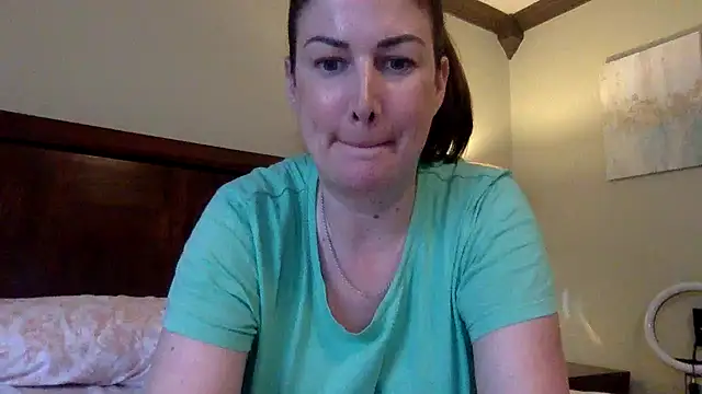 SexiLexi67780 Show in webcam