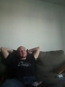 yourMasterisBored Live XXX Chat