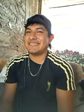 Вебкам-шоу GusssHOT